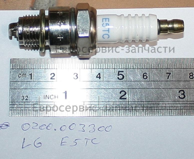 Свеча зажигания E6TC. 10040002. МБ 200.210Д40