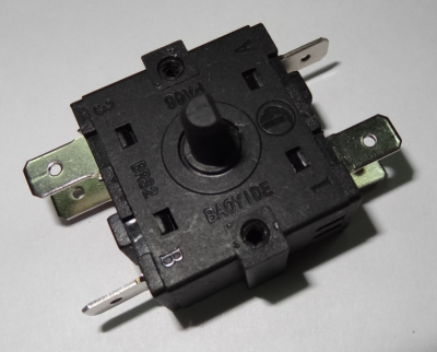 Переключатель 16А EB856-402(9 выводов, 4 положения)