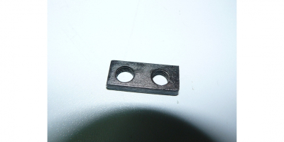 Пластина прижимная