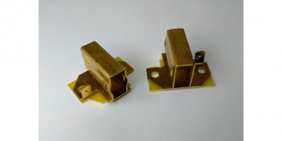 Щеткодержатель 24.7x32x17