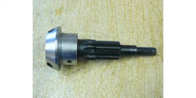 Вал-шестерня в сборе с муфтой