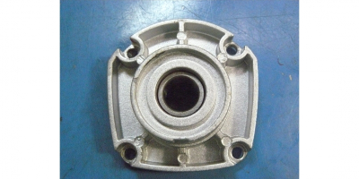 Крышка корпуса редуктора