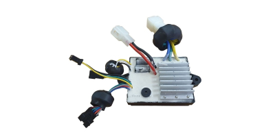 Контроллер двигателя 166－8A10758